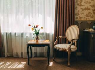 Гостиница Усадьба Смоленск Улучшенный двухместный номер с 1 кроватью-4