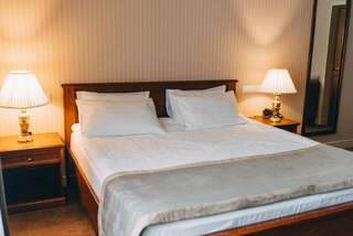 Гостиница Усадьба Смоленск Семейный номер-5