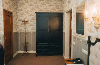 Гостиница Усадьба Смоленск Улучшенный двухместный номер с 1 кроватью-6