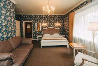 Гостиница Усадьба Смоленск Улучшенный двухместный номер с 1 кроватью-9