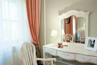 Гостиница Усадьба Смоленск Двухкомнатный люкс-2