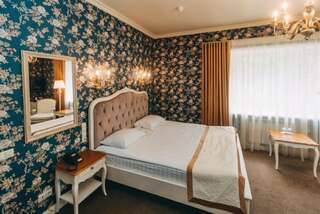 Гостиница Усадьба Смоленск Улучшенный двухместный номер с 1 кроватью-8